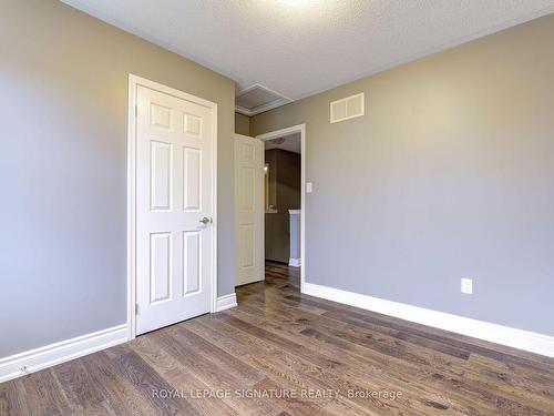 401 Leiterman Dr, Milton, ON - Indoor Photo Showing Other Room