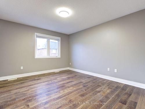 401 Leiterman Dr, Milton, ON - Indoor Photo Showing Other Room