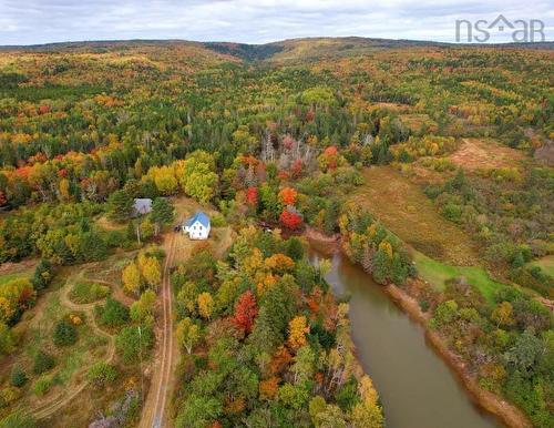 365 Highway 2, Lower Five Islands, NS 