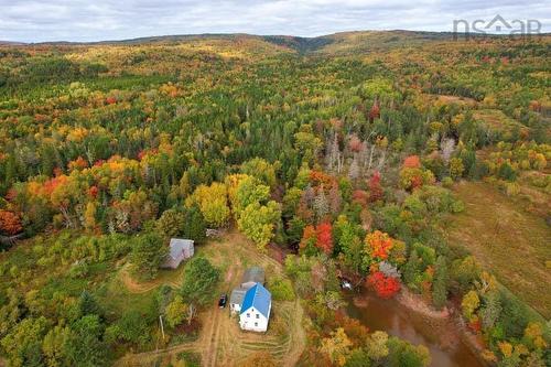 365 Highway 2, Lower Five Islands, NS 