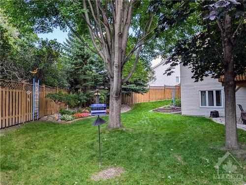 35 Foulis Crescent, Ottawa, ON 