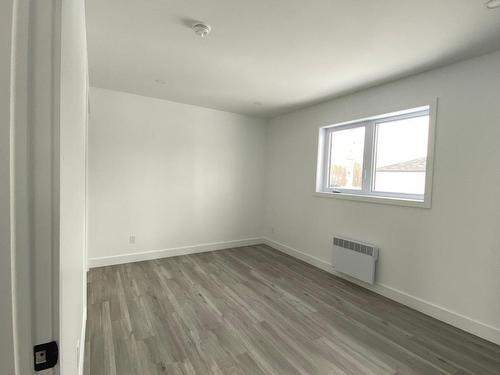 Bedroom - 2352 Rue Montrose, Rouyn-Noranda, QC - Indoor Photo Showing Other Room