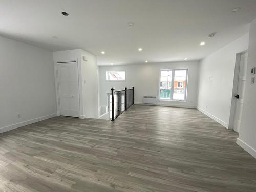 Living room - 2352 Rue Montrose, Rouyn-Noranda, QC - Indoor Photo Showing Other Room