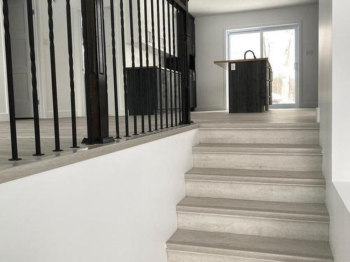 Staircase - 2352 Rue Montrose, Rouyn-Noranda, QC - Indoor Photo Showing Other Room