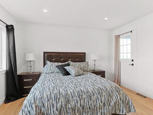 Chambre Ã  coucher principale - 25 Rg Du Quarante, Saint-Louis-De-Gonzague, QC - Indoor Photo Showing Bedroom