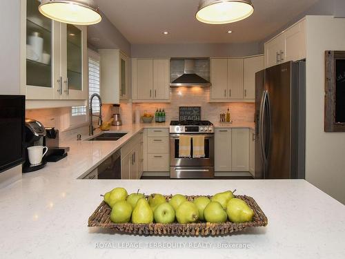 59-4635 Regents Terr, Mississauga, ON - Indoor Photo Showing Kitchen