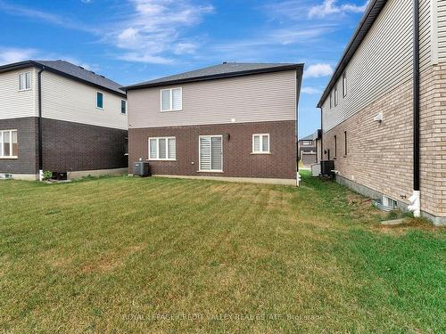 104 Sass Cres, Brant, ON - Outdoor With Exterior