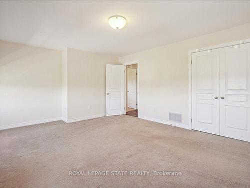 232 Raymond Rd, Hamilton, ON - Indoor Photo Showing Other Room