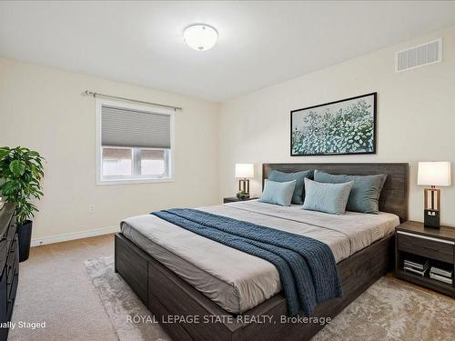 232 Raymond Rd, Hamilton, ON - Indoor Photo Showing Bedroom