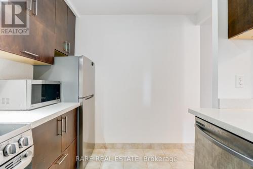 1708 - 44 St Joseph Street, Toronto, ON - Indoor Photo Showing Kitchen