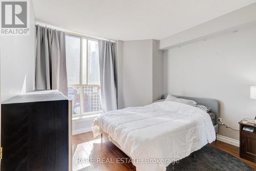 1708 - 44 St Joseph Street, Toronto, ON - Indoor Photo Showing Bedroom