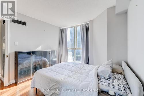 1708 - 44 St Joseph Street, Toronto, ON - Indoor Photo Showing Bedroom