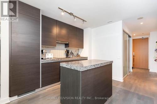 1008 - 38 Stewart Street, Toronto, ON - Indoor Photo Showing Kitchen