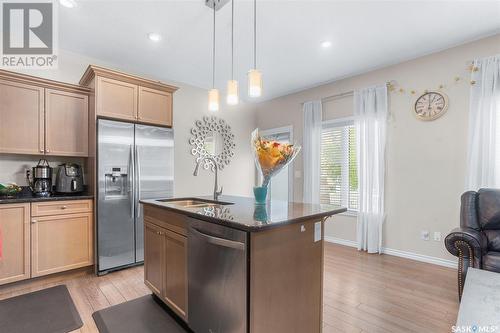 4 115 Veltkamp Crescent, Saskatoon, SK - Indoor Photo Showing Kitchen