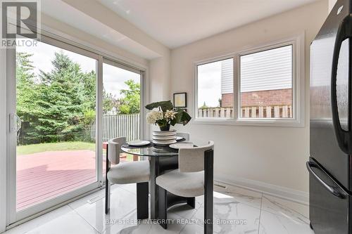 7316 Corrine Crescent, Mississauga, ON - Indoor Photo Showing Dining Room