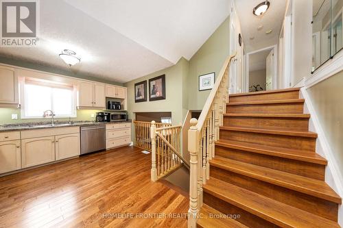 25 Sherwood Street, Orangeville, ON - Indoor Photo Showing Kitchen