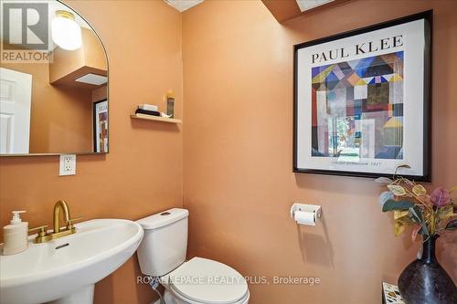 224 Annette Street, Toronto, ON - Indoor Photo Showing Bathroom