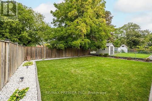 32 Lorene Drive, Toronto, ON - Outdoor