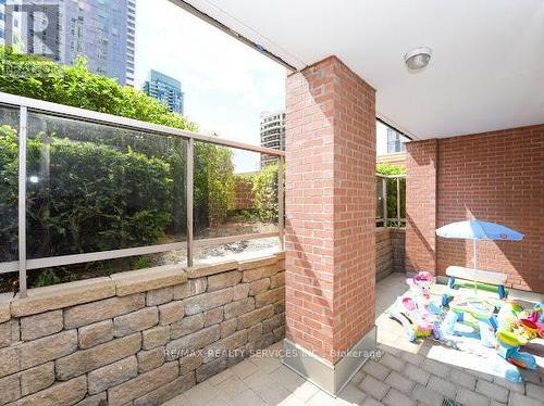 405 - 4080 Living Arts Drive, Mississauga, ON - Outdoor With Balcony With Exterior