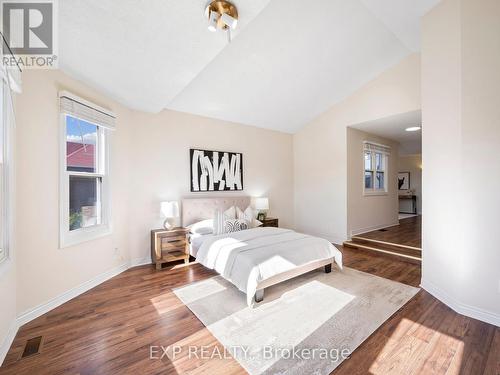 78 Leeward Drive, Brampton, ON - Indoor Photo Showing Bedroom