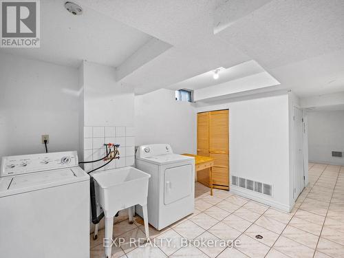 78 Leeward Drive, Brampton, ON - Indoor Photo Showing Laundry Room