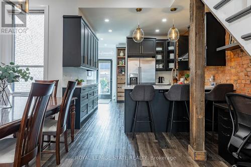 155 Catharine Street S, Hamilton, ON - Indoor Photo Showing Dining Room