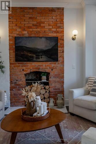 155 Catharine Street S, Hamilton, ON - Indoor Photo Showing Living Room With Fireplace