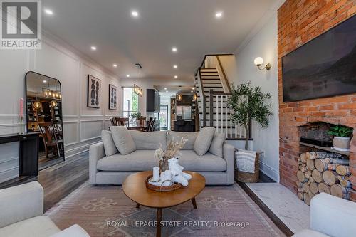 155 Catharine Street S, Hamilton, ON - Indoor Photo Showing Living Room With Fireplace