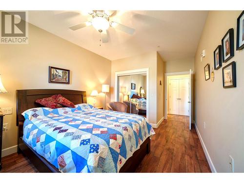 9100 Mackie Drive Unit# 101, Coldstream, BC - Indoor Photo Showing Bedroom