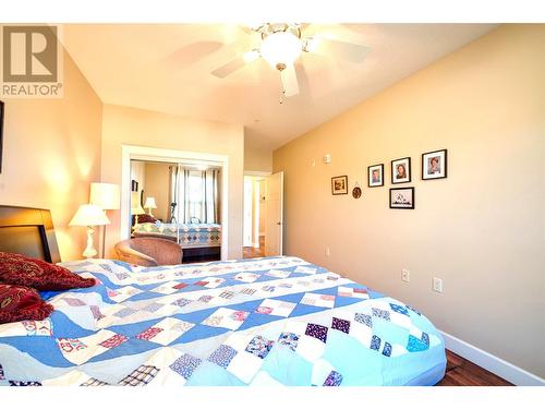 9100 Mackie Drive Unit# 101, Coldstream, BC - Indoor Photo Showing Bedroom