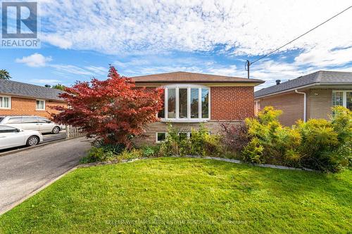 11 Dittmer Crescent, Toronto, ON - Outdoor