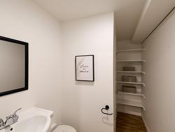 Powder room - 