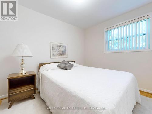 449 Watson Drive, Whitchurch-Stouffville, ON - Indoor Photo Showing Bedroom