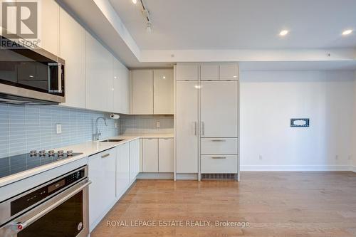 Th7 - 175 Pears Avenue, Toronto, ON - Indoor Photo Showing Kitchen With Upgraded Kitchen