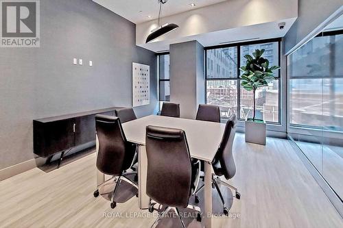 Th7 - 175 Pears Avenue, Toronto, ON - Indoor Photo Showing Dining Room