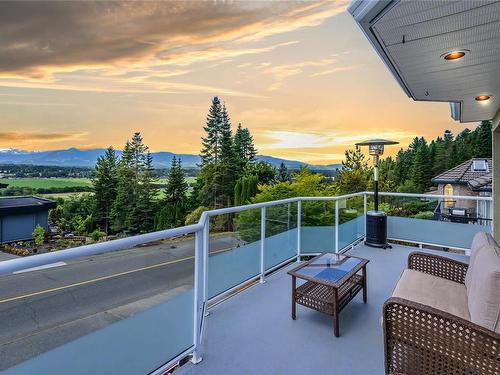 1418 Valley View Dr, Courtenay, BC 