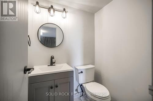 1006 - 60 Pavane Linkway Way, Toronto, ON - Indoor Photo Showing Bathroom