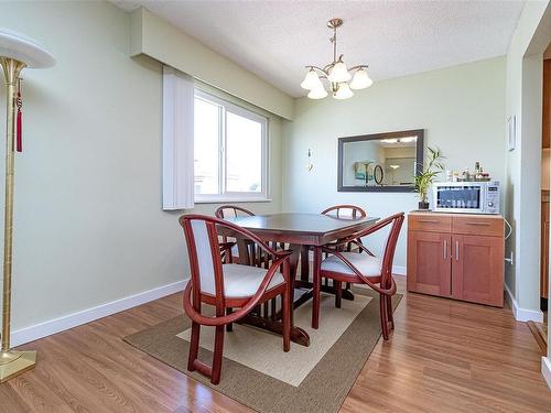 408-1012 Collinson St, Victoria, BC - Indoor Photo Showing Dining Room