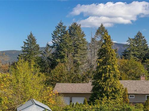 5231 Miller Rd, Duncan, BC 