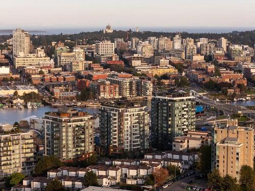 1205-363 Tyee Rd, Victoria, BC - Outdoor With View