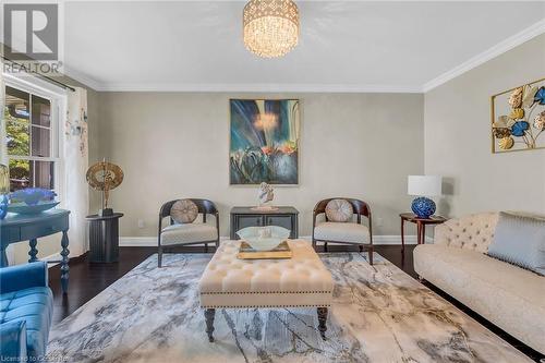 42 Ross Street, Caledonia, ON - Indoor Photo Showing Living Room