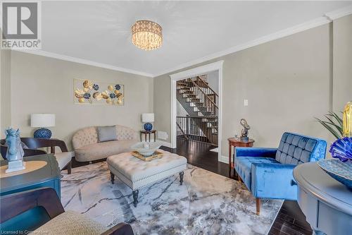 42 Ross Street, Caledonia, ON - Indoor Photo Showing Living Room