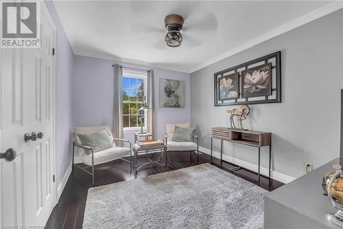 42 Ross Street, Caledonia, ON - Indoor Photo Showing Living Room