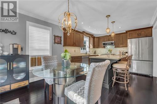 42 Ross Street, Caledonia, ON - Indoor Photo Showing Dining Room