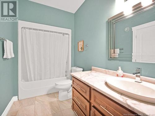 120 Carrington, Riverview, NB - Indoor Photo Showing Bathroom