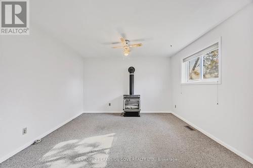 14 Ottaway Avenue, Barrie, ON - Indoor Photo Showing Other Room