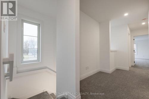 20 - 101 Swales Avenue, Strathroy-Caradoc (Sw), ON - Indoor Photo Showing Other Room