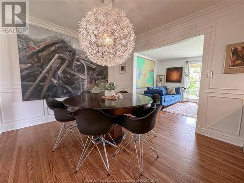 8235 Riverside Drive East, Windsor, ON - Indoor Photo Showing Dining Room