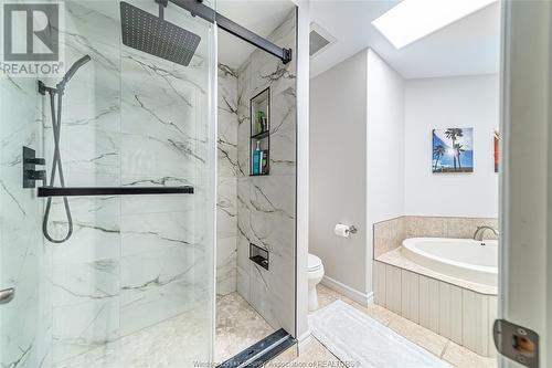 31 Tanser Court, Chatham, ON - Indoor Photo Showing Bathroom