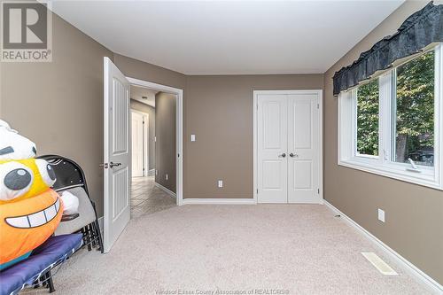 31 Tanser Court, Chatham, ON - Indoor Photo Showing Other Room